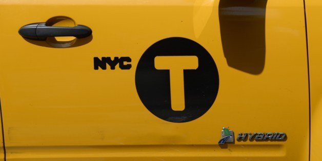 Lesbian Taxi